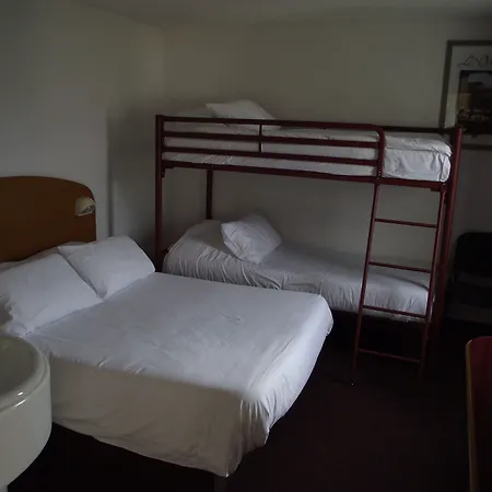 Quick Palace Le Mans Nord St Saturnin Szálloda 2*